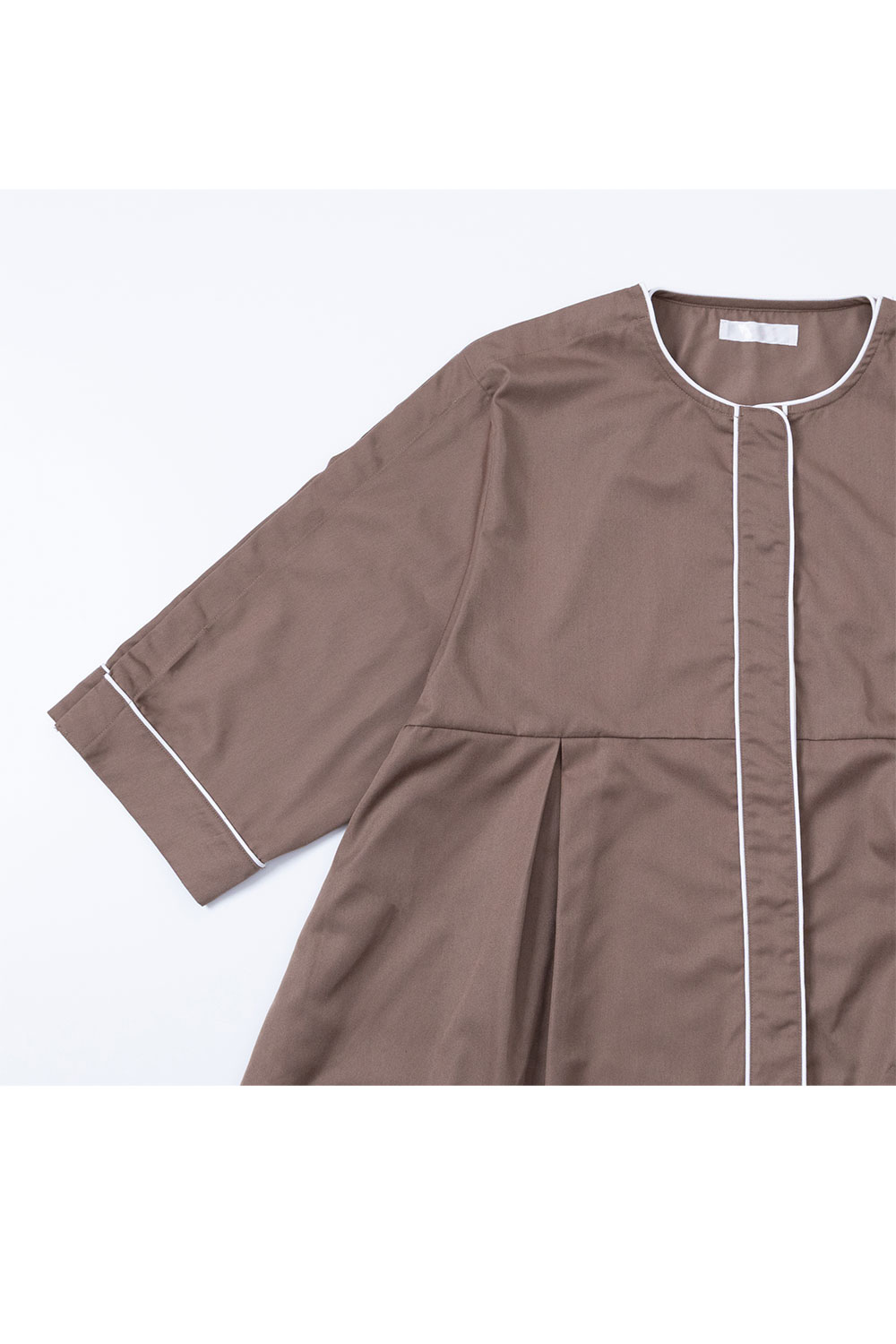 【B03】タックプリーツ分娩着