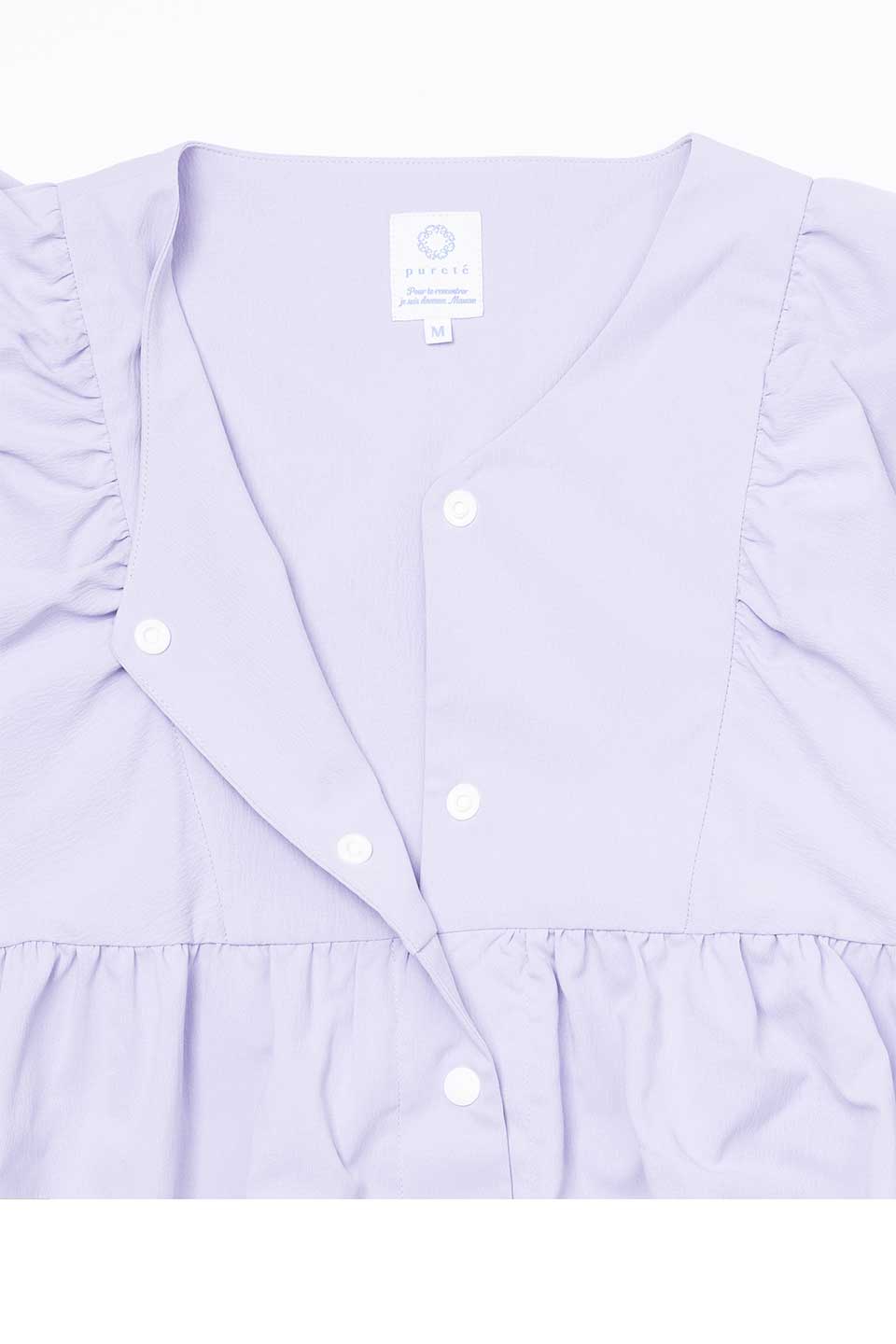 【P05】Vネックギャザー院内着