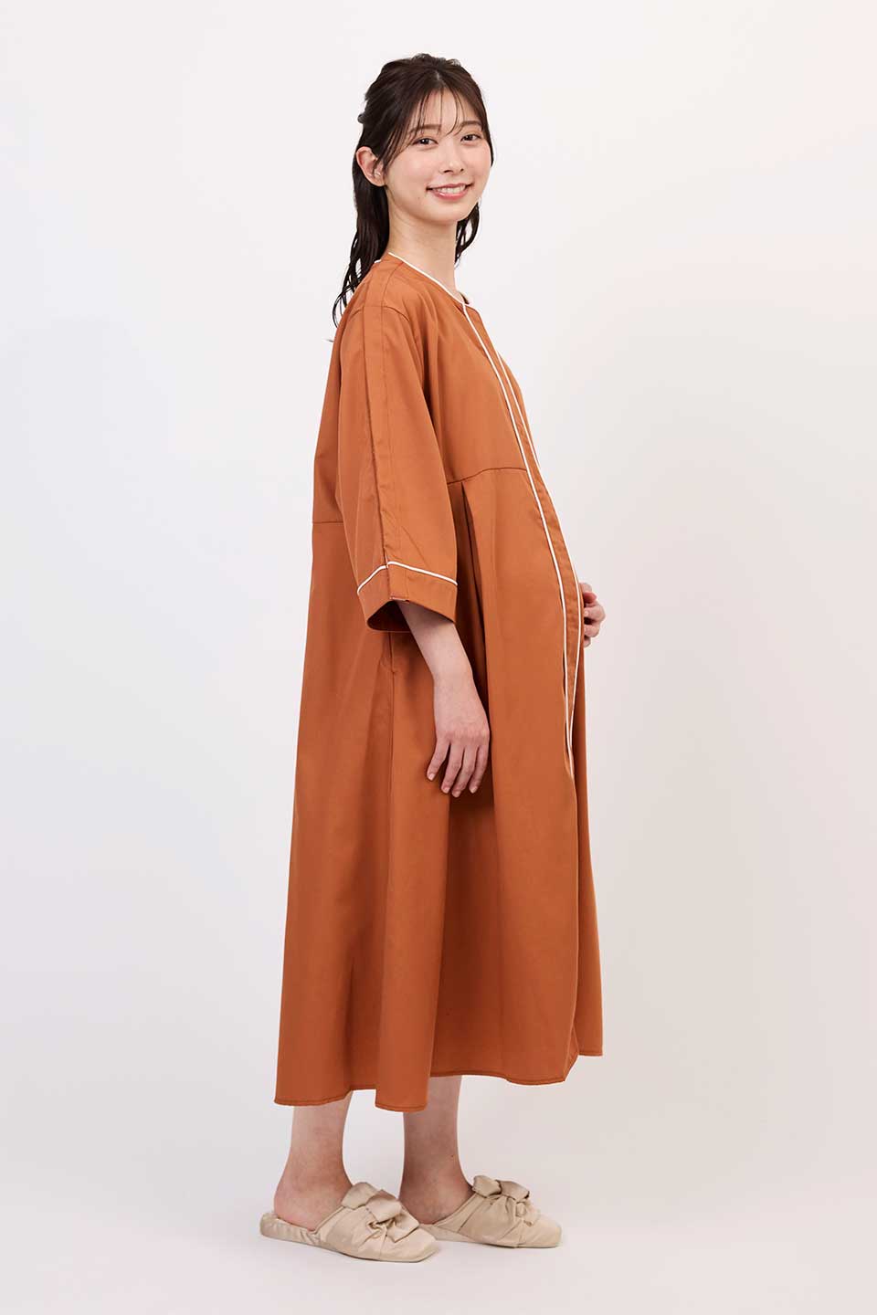 【B02】タックプリーツ分娩着