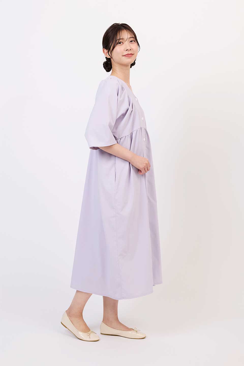 【P05】Vネックギャザー院内着