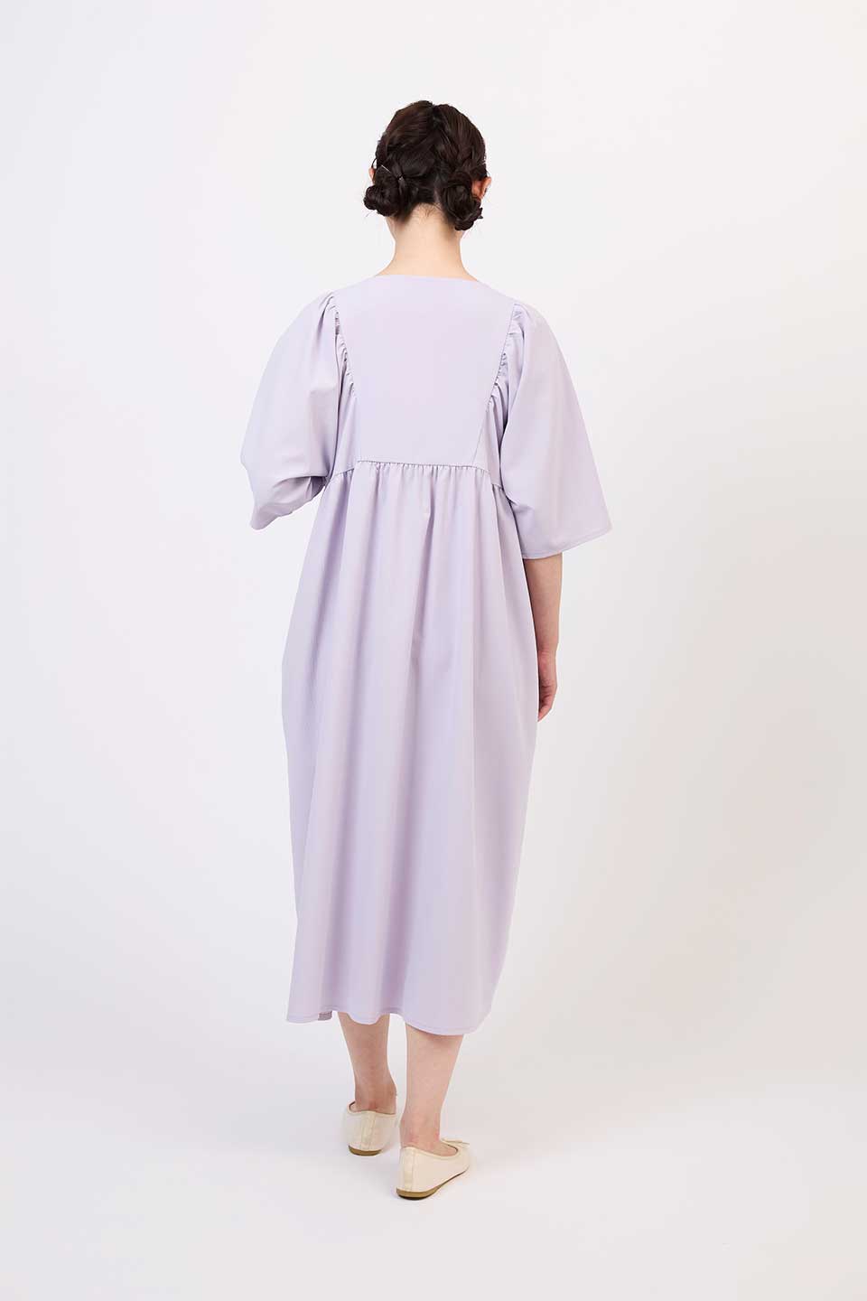 【P05】Vネックギャザー院内着