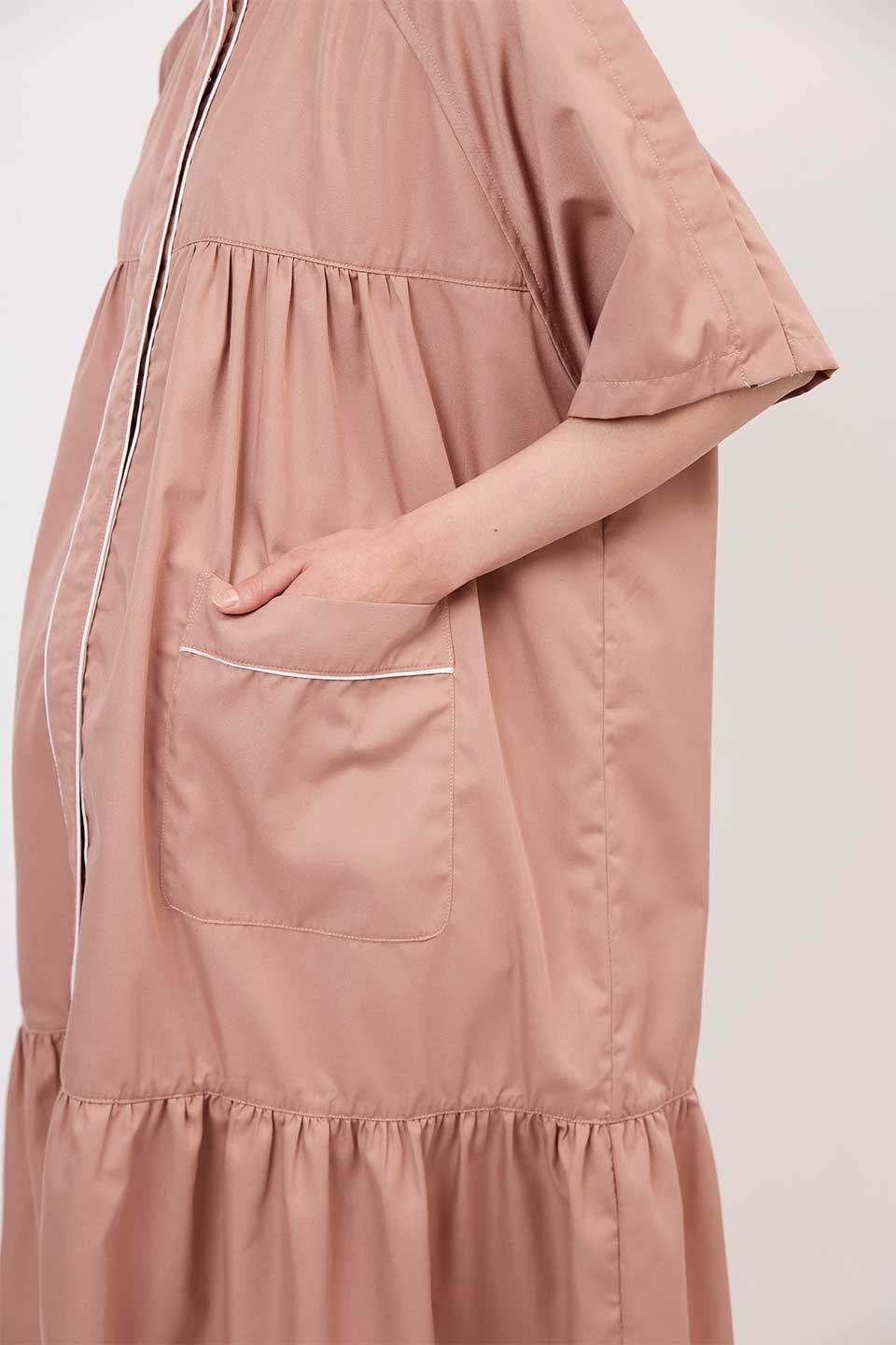 【B03】ティアードギャザー分娩着