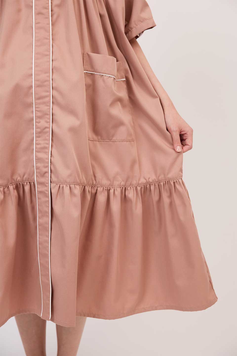 【B03】ティアードギャザー分娩着